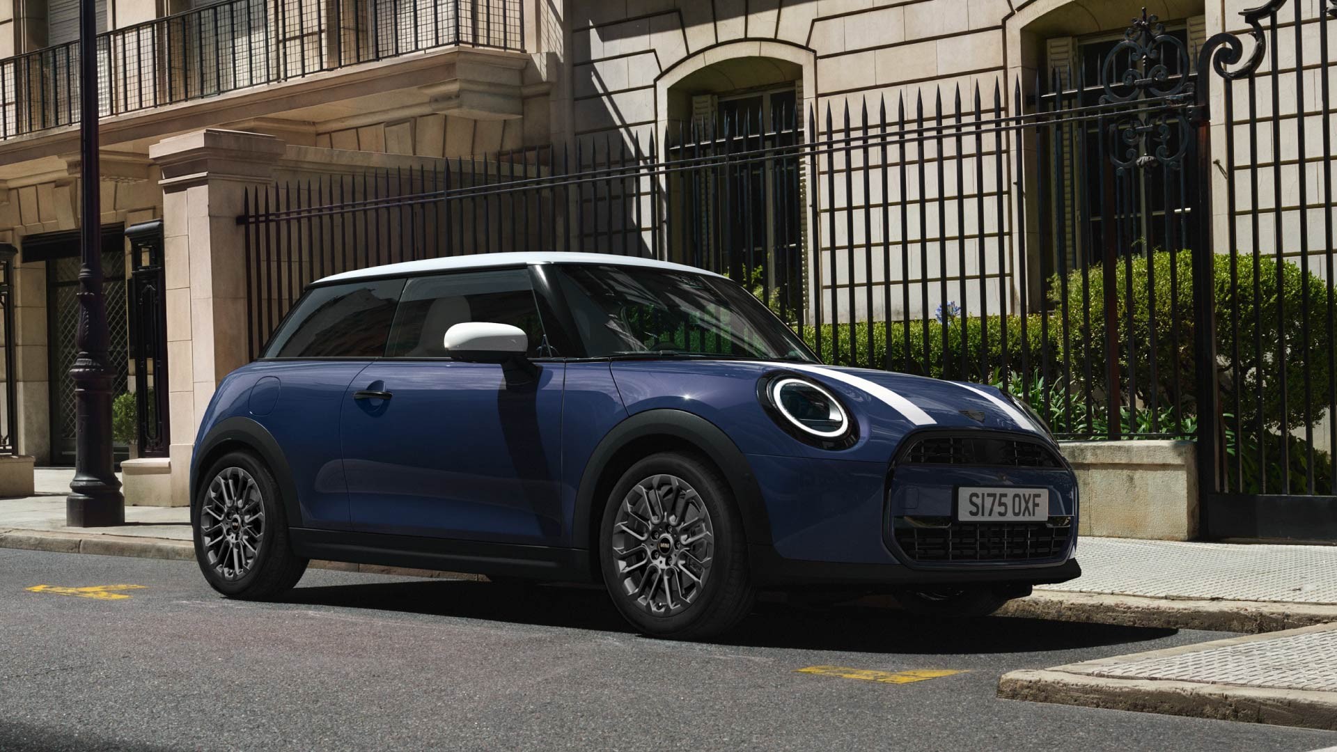 Key Visual for "MINI SLOANE STREET EDITION."